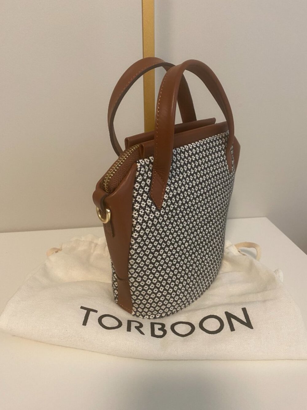NWT Chicago Mini—Align / Salt & Pepper with Brown Leather by Toorbon - Picture 14 of 15
